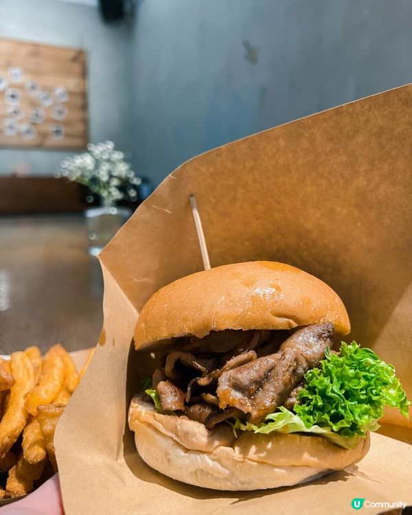 觀塘高質多汁手工和牛漢堡