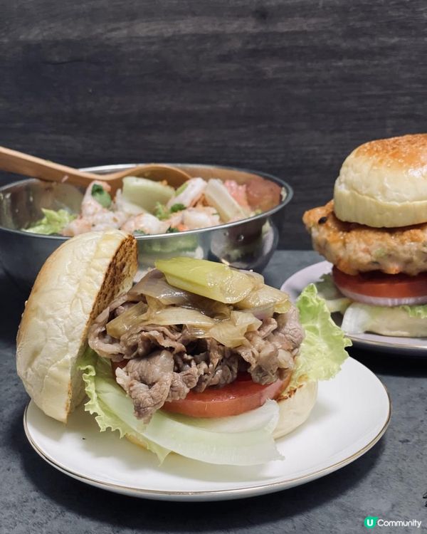 自家製@漢堡包、大蝦柚子沙律