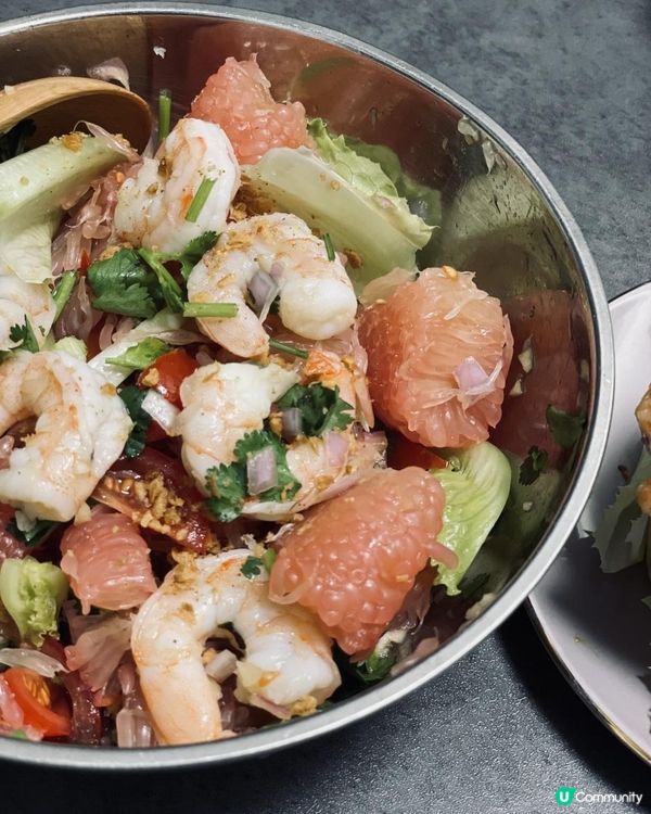 自家製@漢堡包、大蝦柚子沙律