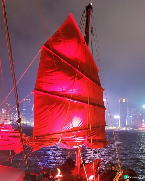 做一天遊客～水上的士遊維港看『幻彩詠香江』