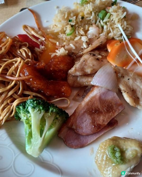 探索家酒店雲龍軒餐廳食中午自助餐