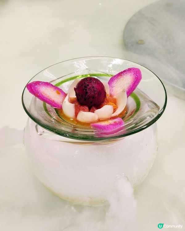 具視覺效果又玩味性的中式廚師發辦套餐