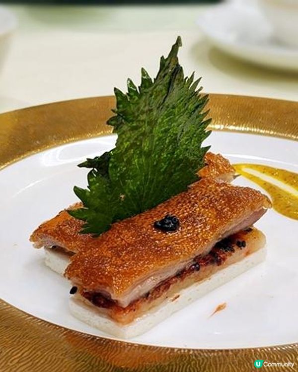 具視覺效果又玩味性的中式廚師發辦套餐