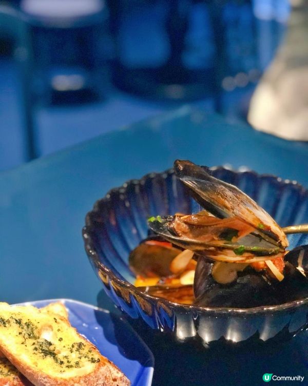 尖沙咀少伏藍調Starry night齋打卡is ok cafe ~Monmono