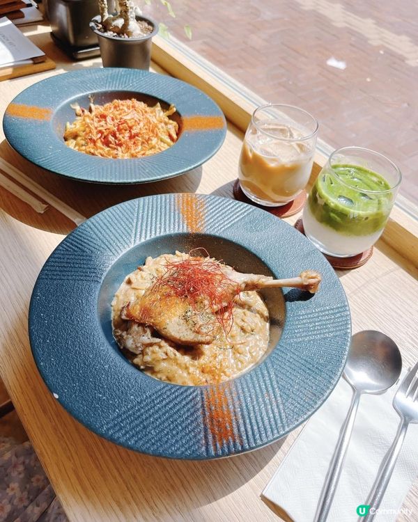 【荃灣】簡潔木系風格cafe - HIKARI