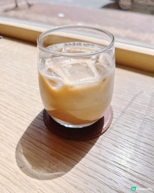 【荃灣】簡潔木系風格cafe - HIKARI