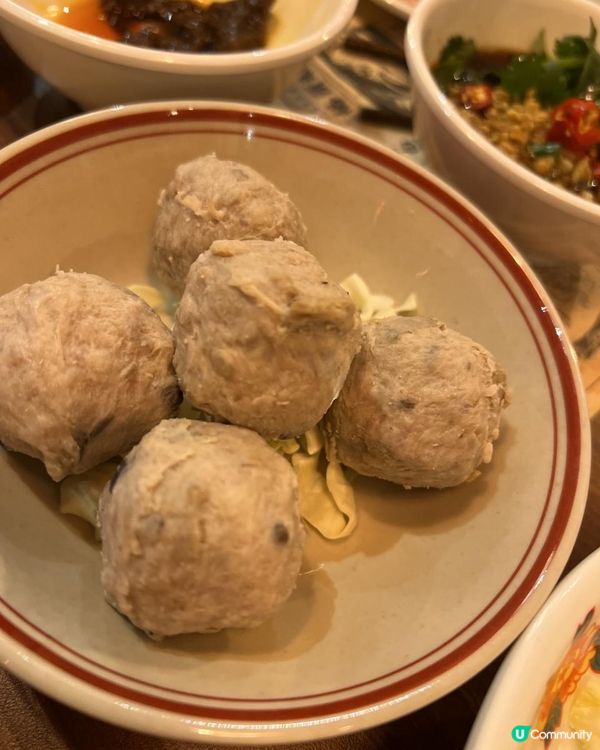 銅鑼灣懷舊風打卡火鍋店