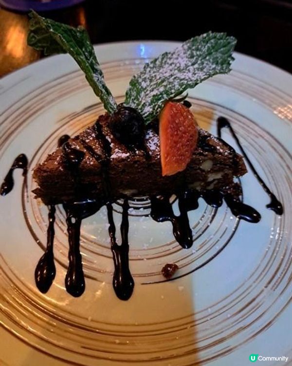 [食評分享] 好高氣氛的Bar 😍🥃🥃