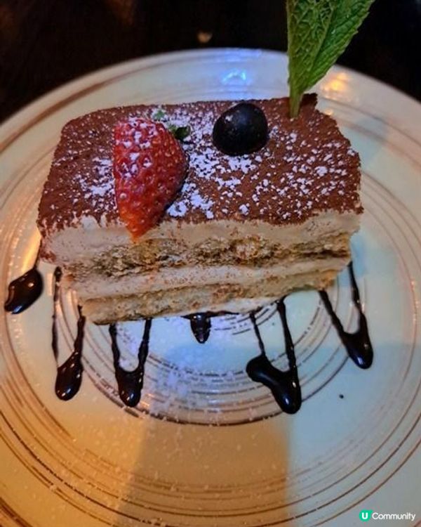 [食評分享] 好高氣氛的Bar 😍🥃🥃