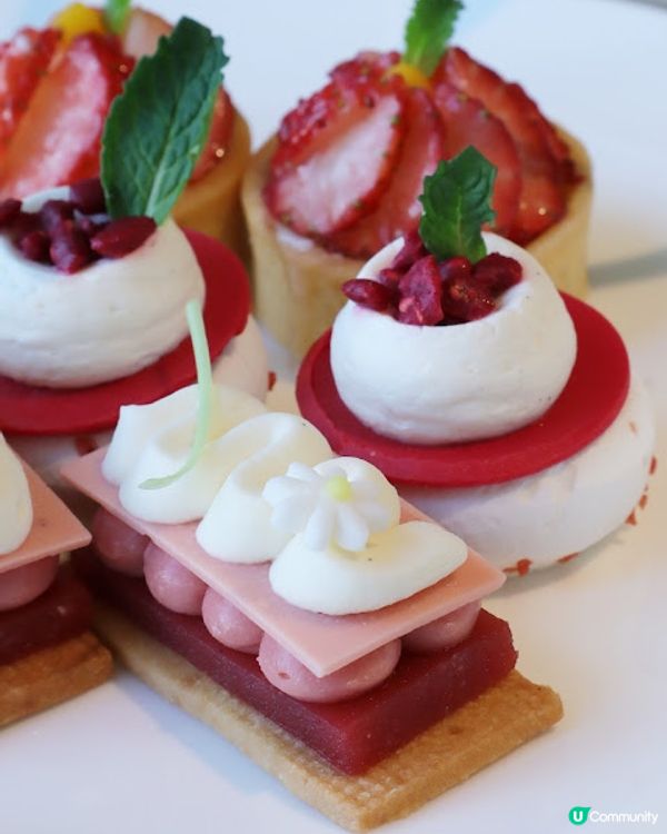 春意盎然。寫意下午茶。Conrad Lobby Lounge