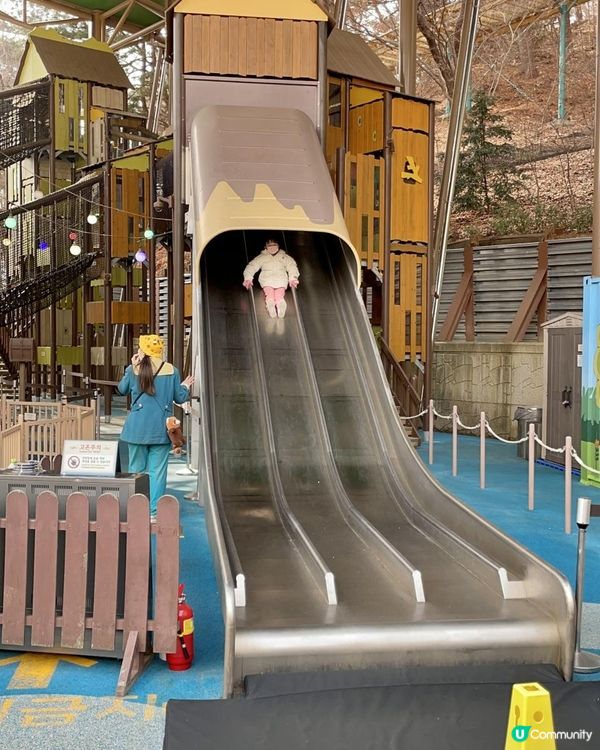 韓團New Jeans 聯乘cafe+愛寶樂園