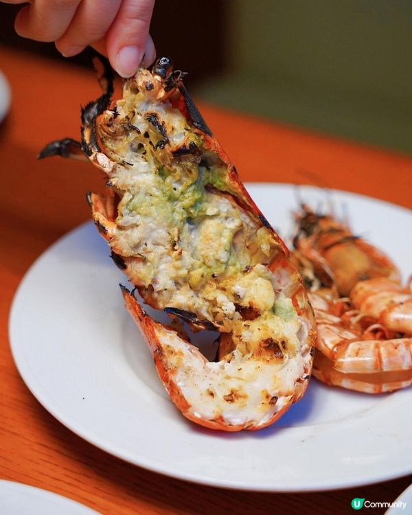 《尖沙咀凱悅酒店🏨自助晚餐🍴》「燒烤美饌」主題｜無限量任食三款龍蝦🦞｜燒封門牛柳、‭有骨肉眼扒‬🍖｜8款刺身🐟｜6款冰鎮海鮮🦀｜多款酒店出品蛋糕甜品🍰