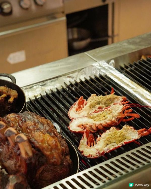 《尖沙咀凱悅酒店🏨自助晚餐🍴》「燒烤美饌」主題｜無限量任食三款龍蝦🦞｜燒封門牛柳、‭有骨肉眼扒‬🍖｜8款刺身🐟｜6款冰鎮海鮮🦀｜多款酒店出品蛋糕甜品🍰