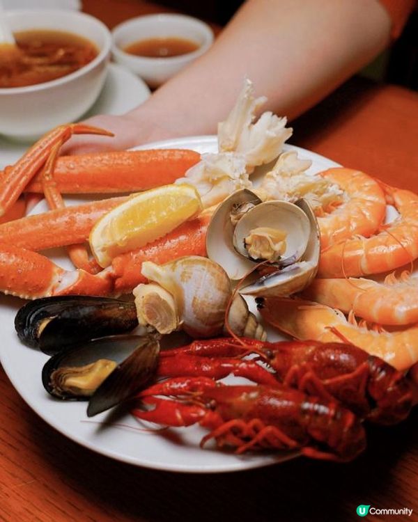 《尖沙咀凱悅酒店🏨自助晚餐🍴》「燒烤美饌」主題｜無限量任食三款龍蝦🦞｜燒封門牛柳、‭有骨肉眼扒‬🍖｜8款刺身🐟｜6款冰鎮海鮮🦀｜多款酒店出品蛋糕甜品🍰