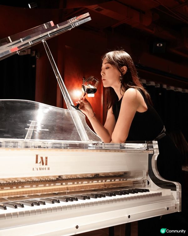 鋼琴給人一種浪漫的感覺！走進這家米芝蓮三星餐廳L’AMOUR...