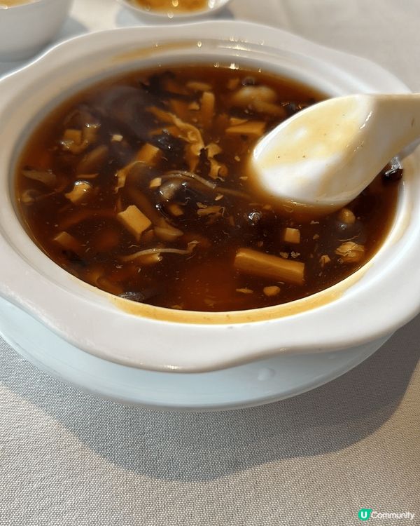 正宗上海菜，色香味俱全，上海風情，品味經典，回味無窮。