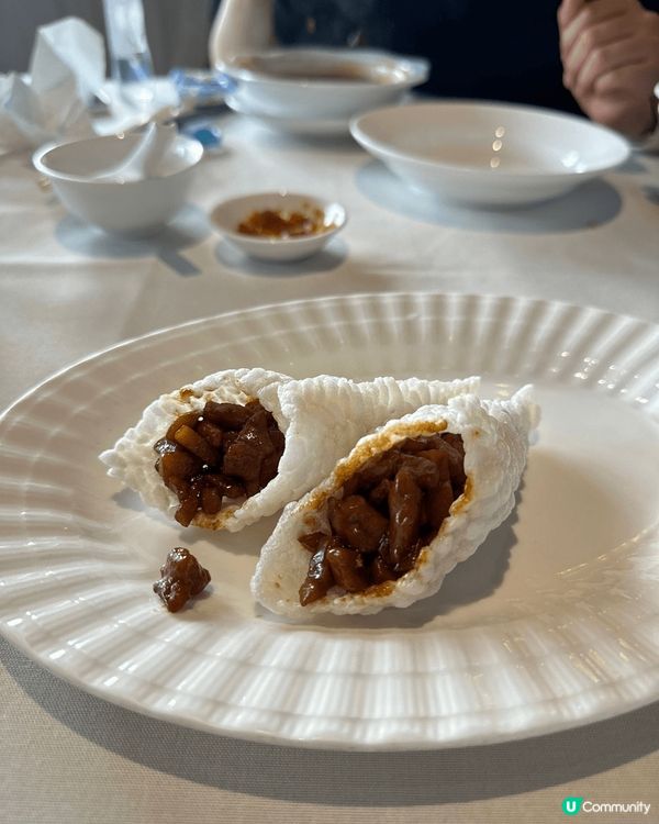 正宗上海菜，色香味俱全，上海風情，品味經典，回味無窮。