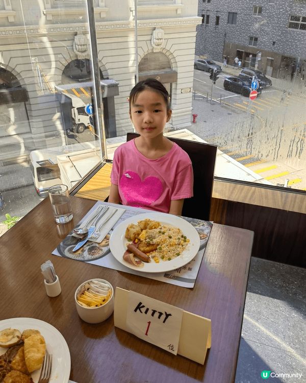 海洋公園海灣餐廳自助早餐晚餐款式多及味道不錯