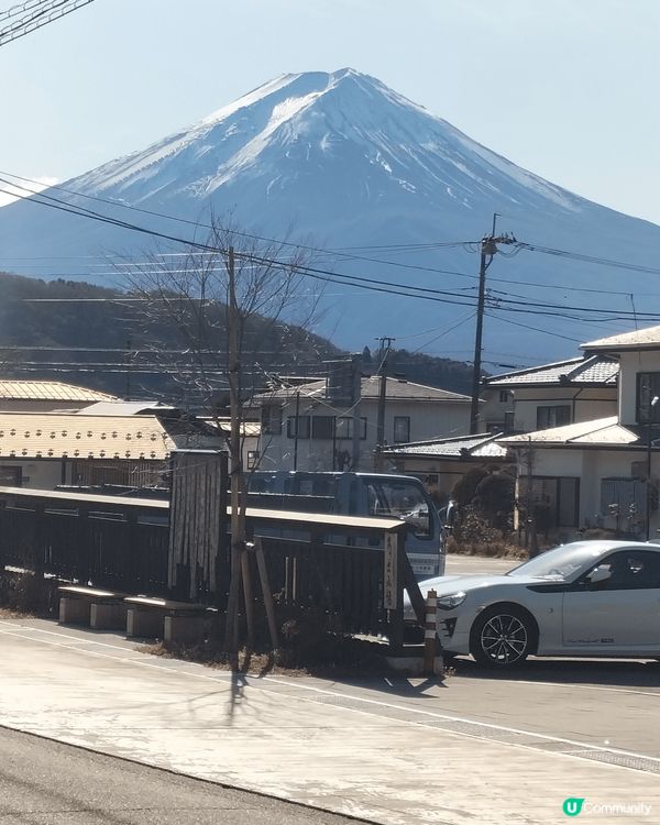 富士山及淺間神社,「富士淺間神社」散佈在日本最高峰富士山的山...