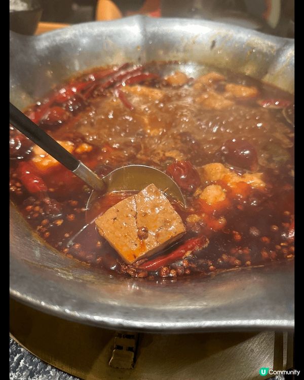 真係好愛??呢間火鍋店。經典嘅麻辣火鍋香味，離遠已經聞到。日...