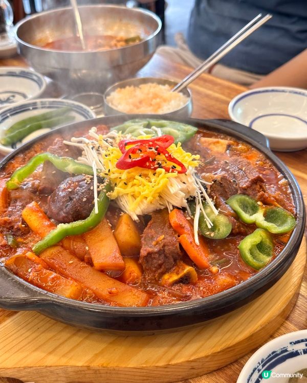 🇰🇷韓國釜山廿四小時飯店！甜辣燉牛排骨！牛肉湯飯！