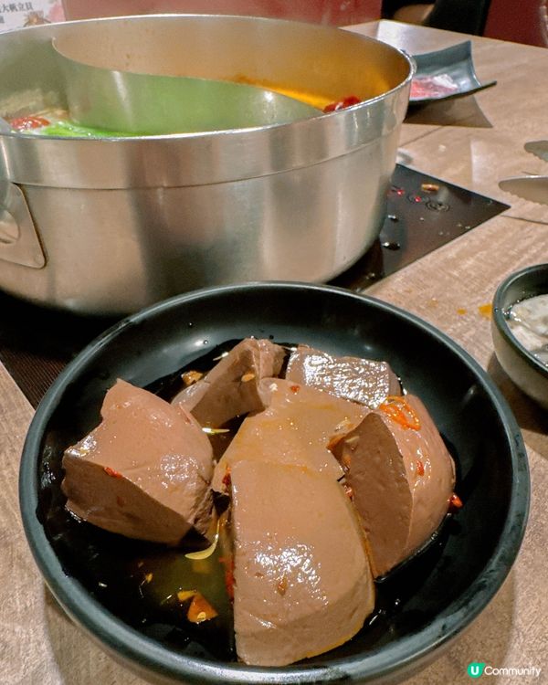 【在台灣火鍋界頗有名的和牛吃到飽】