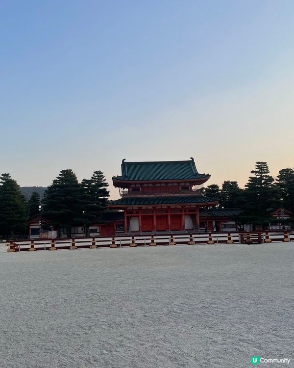 ## 京都平安神宮，打卡必去！🏯✨