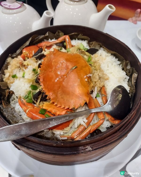「荷香蒸蟹絲苗飯」 蟹肉鮮甜，糯米飯清香，入口軟綿，非常好吃