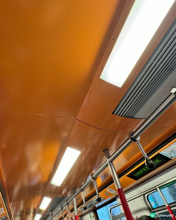 港鐵45周年主題列車