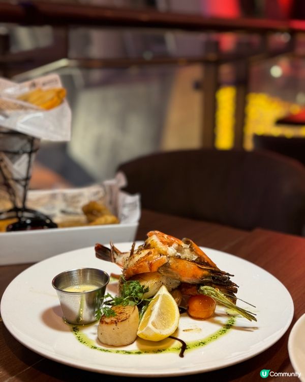 【旺角｜朗豪坊頂層有情調西餐廳酒吧】