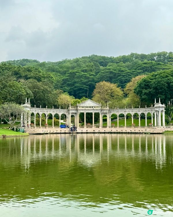 被花包圍的雲台公園