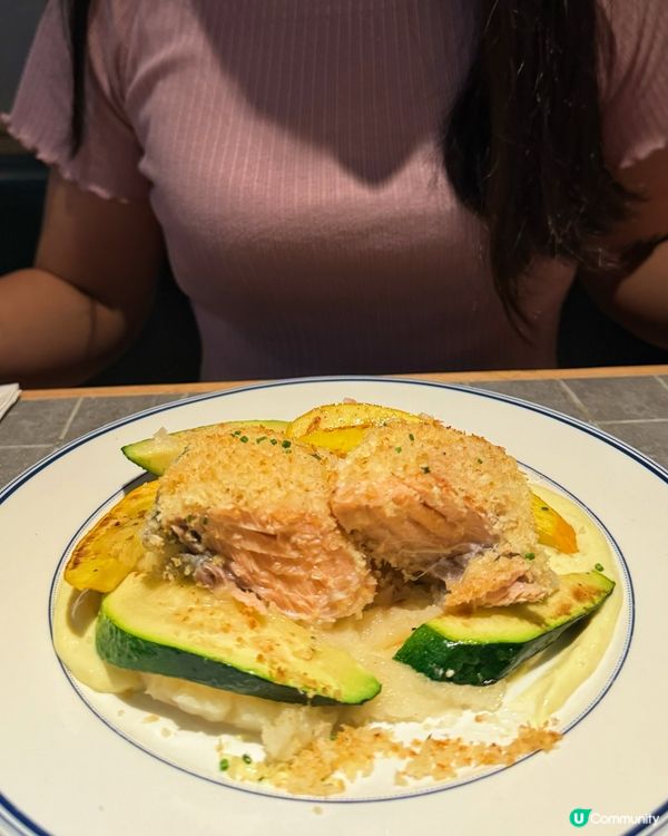 黑膠唱片主題🎶chill住食西餐