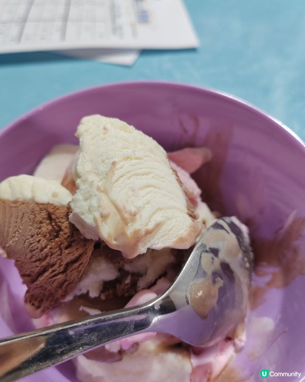 雀巢三色雪糕（1公升）