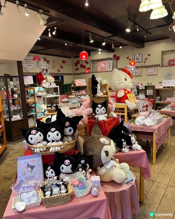小樽Hello kitty專賣店&咖啡店😋