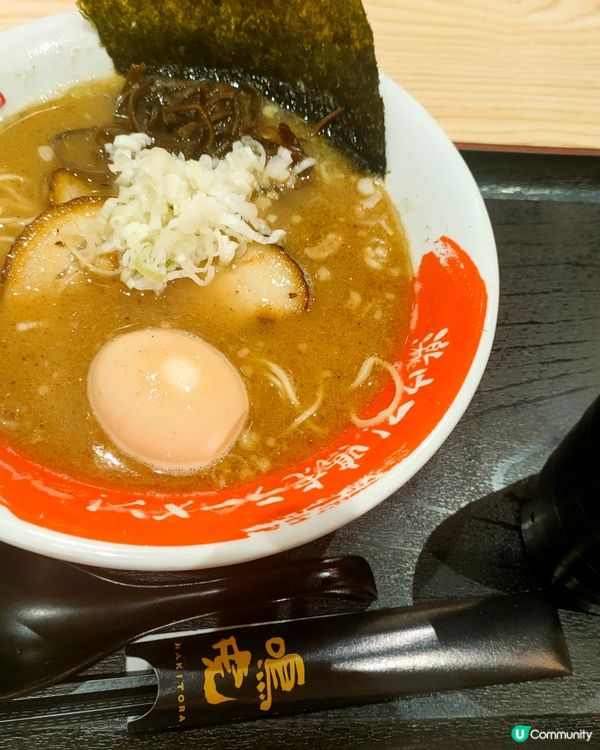 魚乾豬骨湯拉麵，feat.澎湃溏心蛋🍜