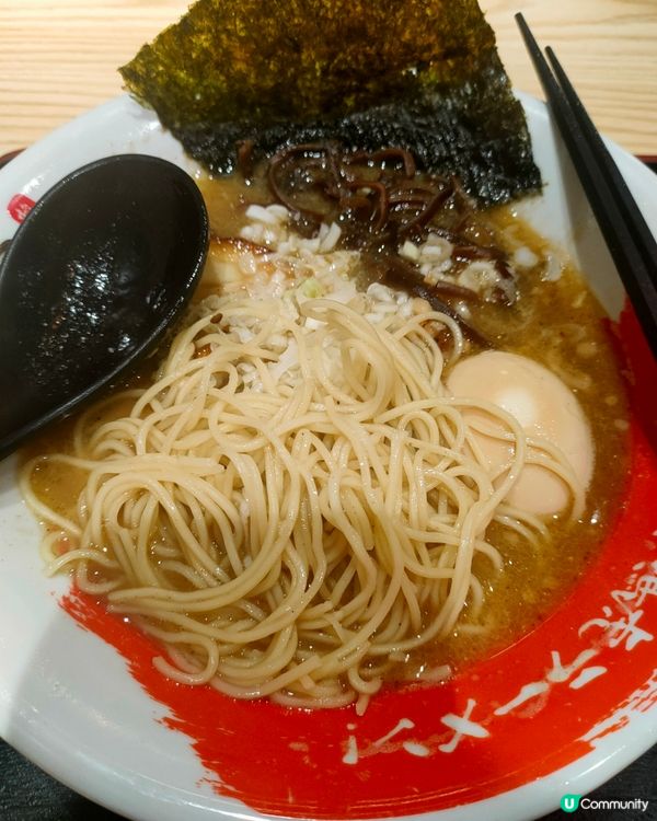 魚乾豬骨湯拉麵，feat.澎湃溏心蛋🍜