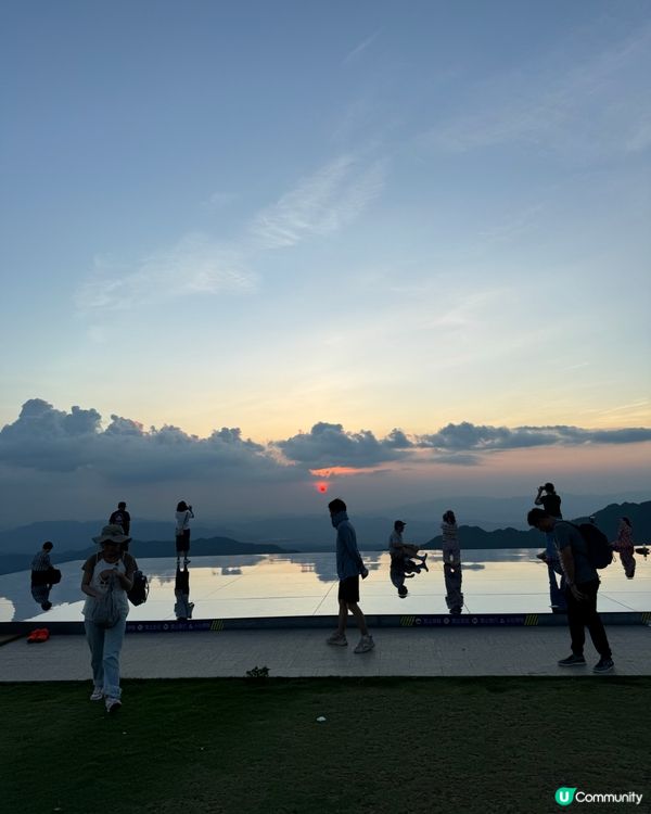 韶關市新豐嶺南紅葉世界