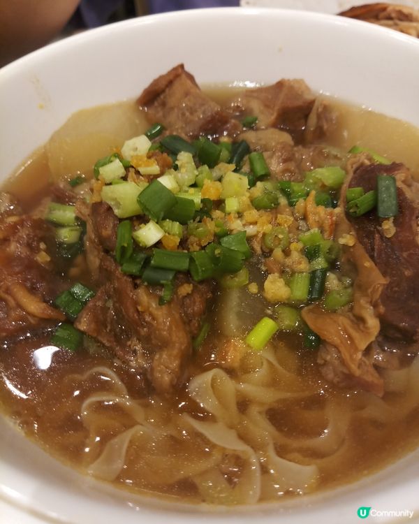 冰室的牛坑腩麵有水準