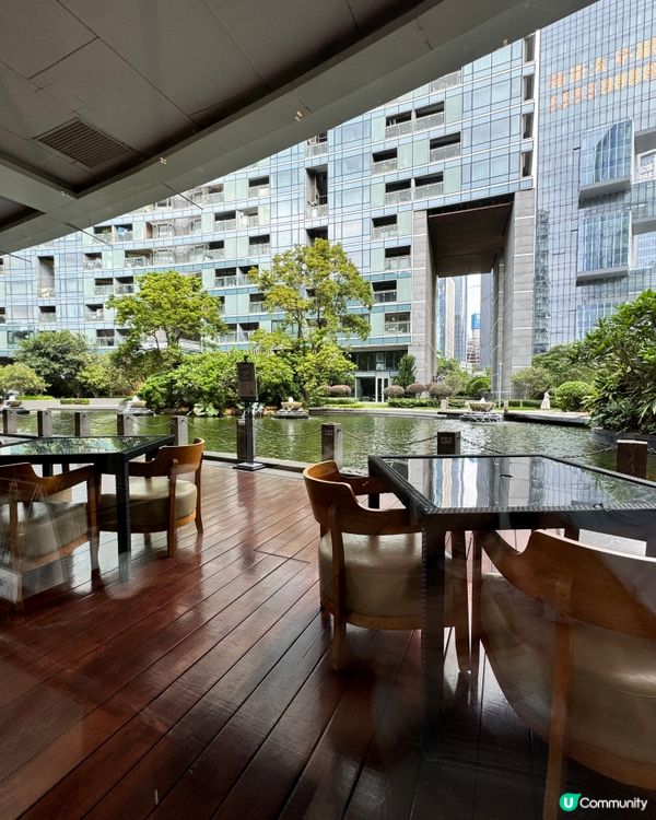 開揚環境的自助早餐