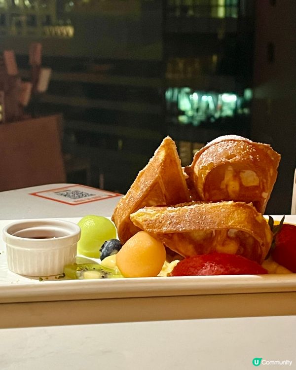 中環平民價落地玻璃餐廳·非常適合慶生聚會🤤🍽️🎂