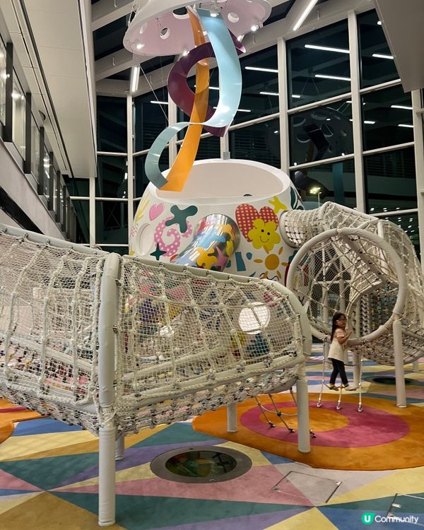 機場必玩兒童遊樂場！免費放電