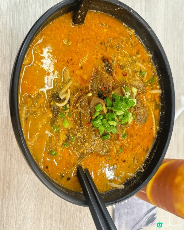 燒鵝叉燒瀨粉，牛展酸辣米線，潮汕牛肉火鍋