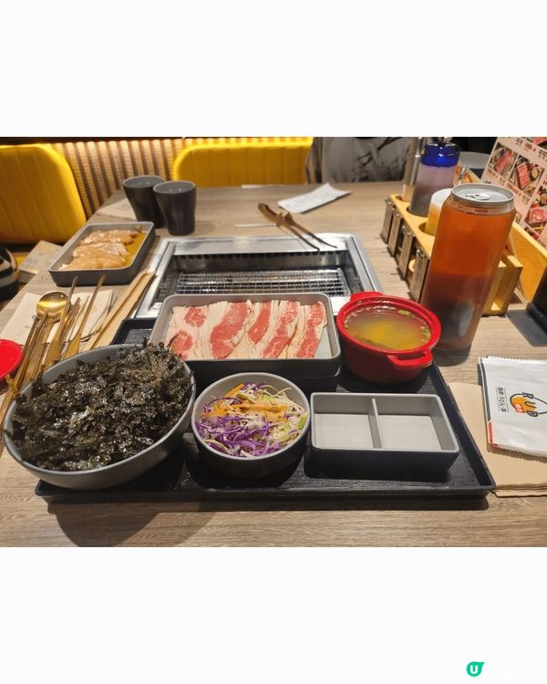 有d 食物係自己廚，有d 係一家人出街食, 有美味雞煲，燒春...