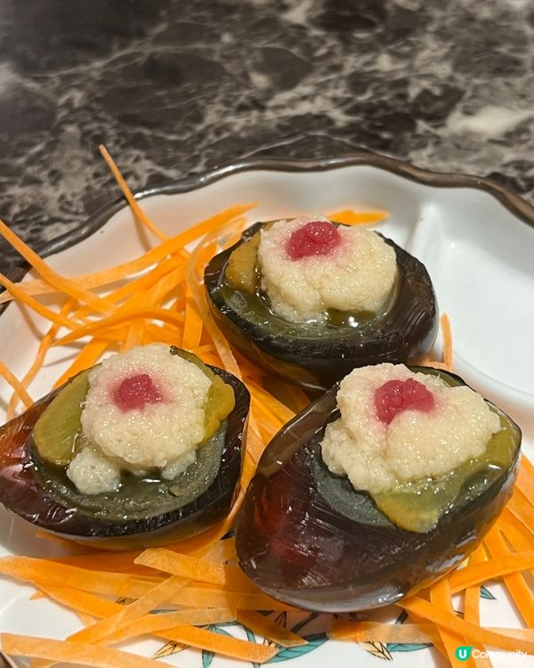 同朋友去左｢家嫂｣食飯,超飽呀!唔限時的,可以一路食野,一路...