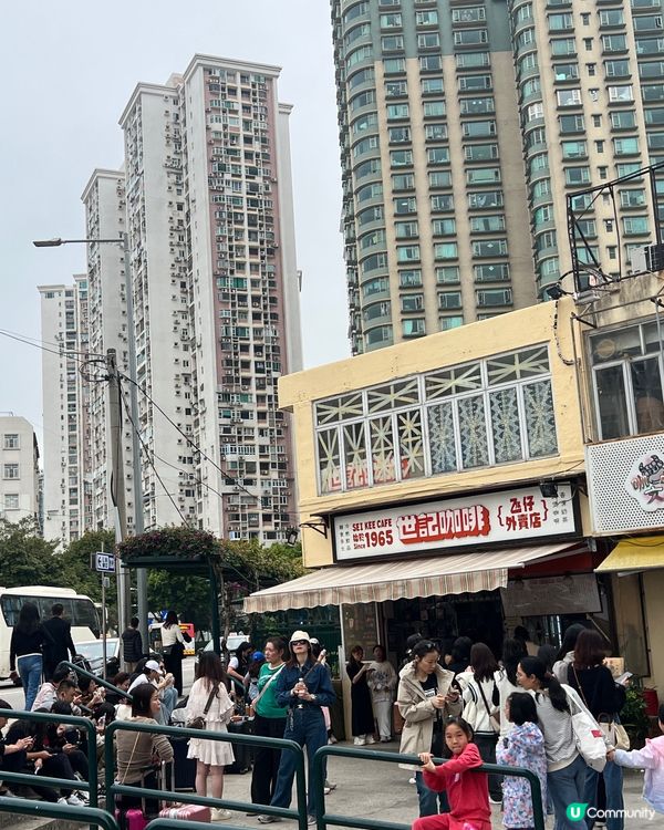 世紀咖啡☕ 人氣爆燈！🤩