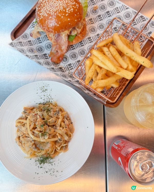 極滿足大大Burger 