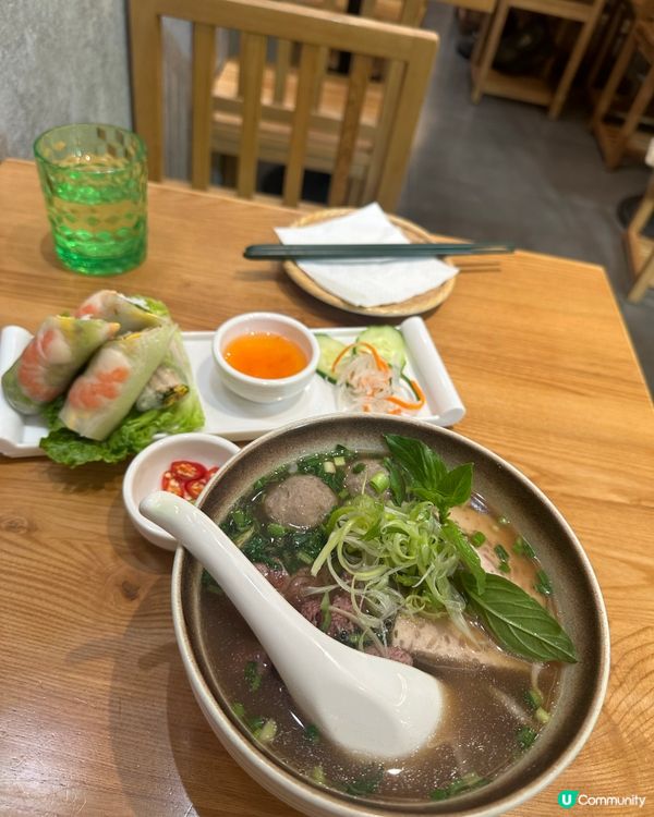 享受豐盛$200以下的越南菜之     1986地道越南餐廳