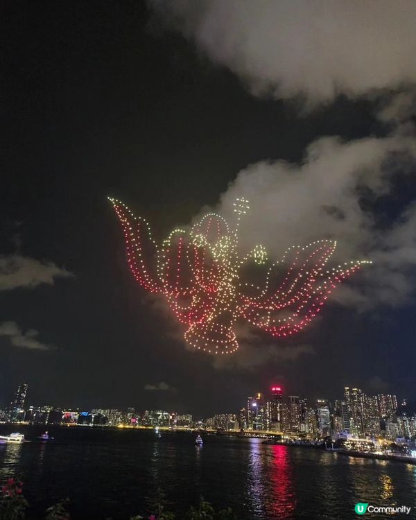 中秋佳節🏮  灣仔無人機表演🤩