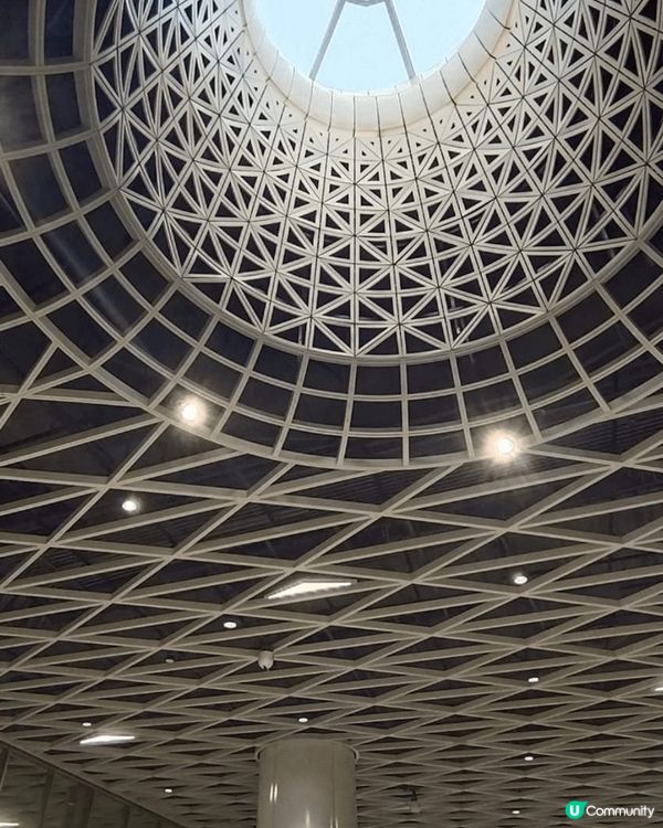 深圳打卡熱點：「深圳之眼」-深圳地鐵崗廈北站， 它被稱譽為深...