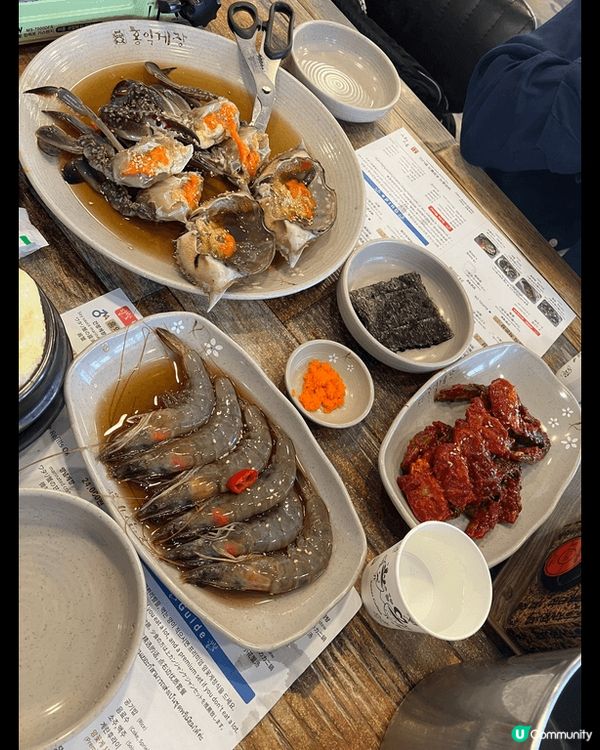 呢幾張都係韓國旅行時影的相，係韓國好鍾意食烤肉，醬油蟹同去c...